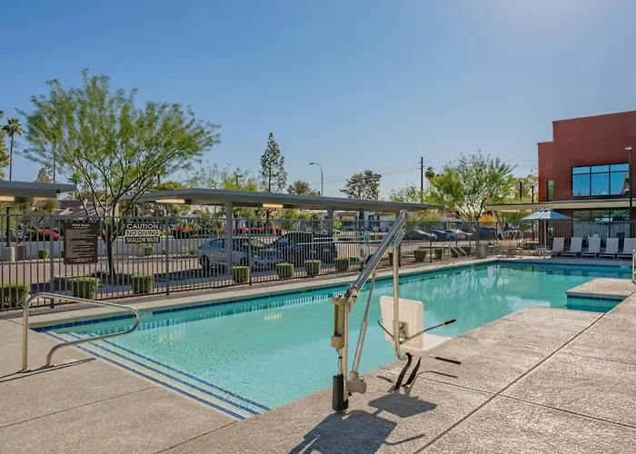 Prime Spot With Pool Gym Balcony Wd Parking *