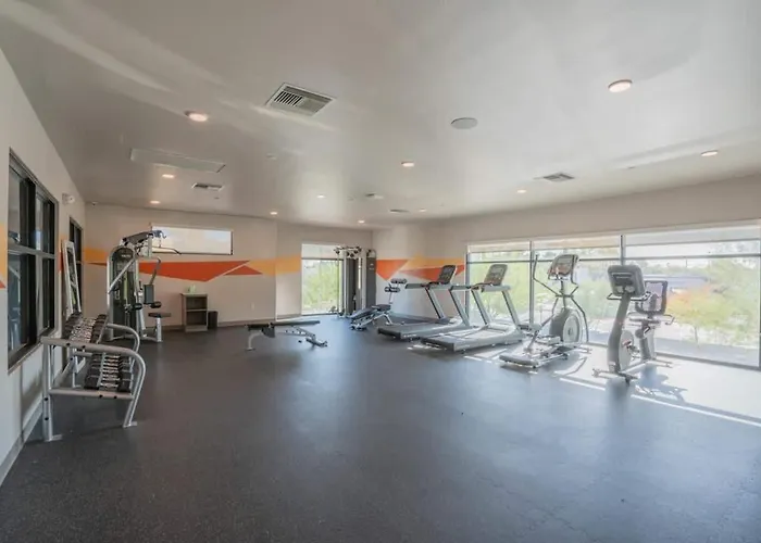 Prime Spot With Pool Gym Balcony Wd Parking *