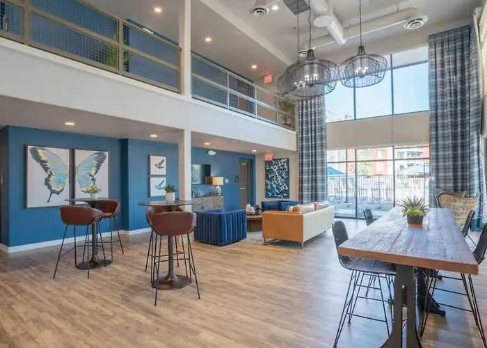Prime Spot With Pool Gym Balcony Wd Parking Apartment Tempe