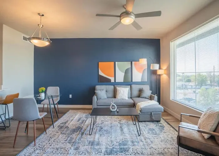 Apartment Prime Spot With Pool Gym Balcony Wd Parking Tempe