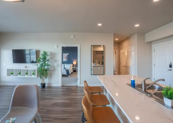 Prime Spot With Pool Gym Balcony Wd Parking Tempe
