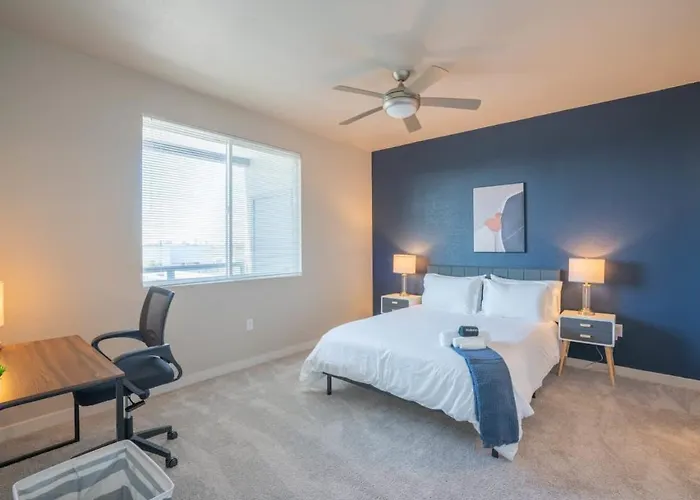 Prime Spot With Pool Gym Balcony Wd Parking Apartment Tempe